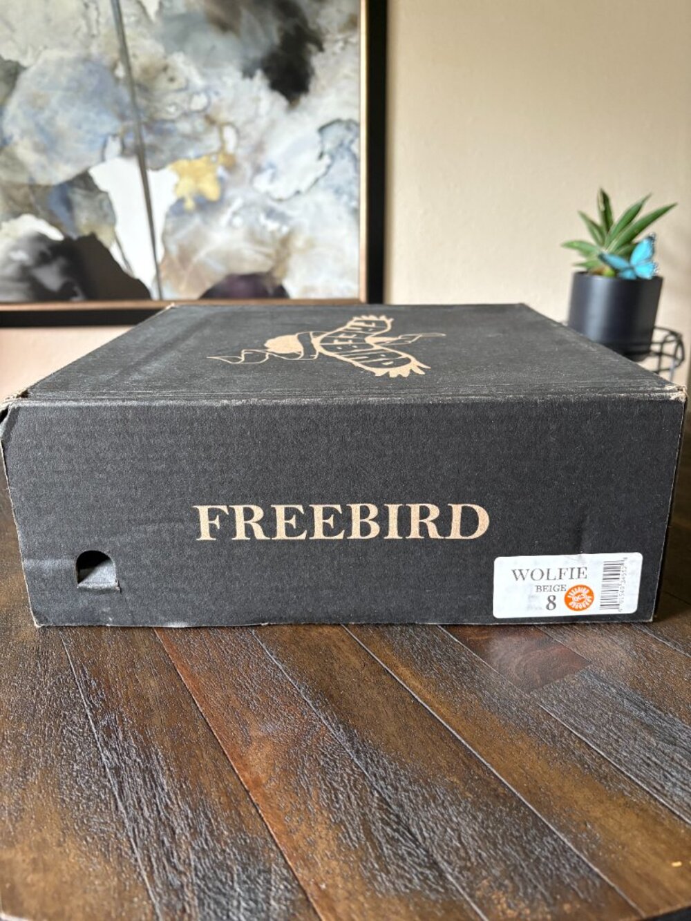 NEW Freebird Wolfie, Beige 8 - Picture 2 of 14